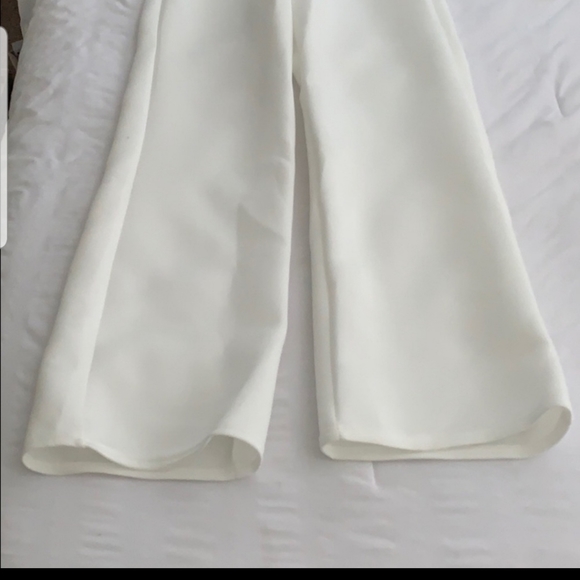 JUMPSUIT - Picture 2 of 4